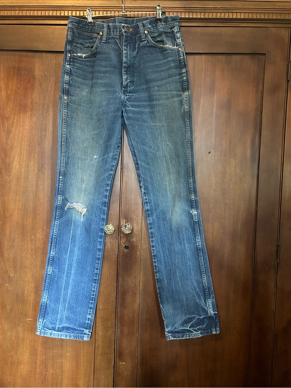 Vintage Wrangler Distressed Straight-Leg Cowboy Jeans 32 X 34